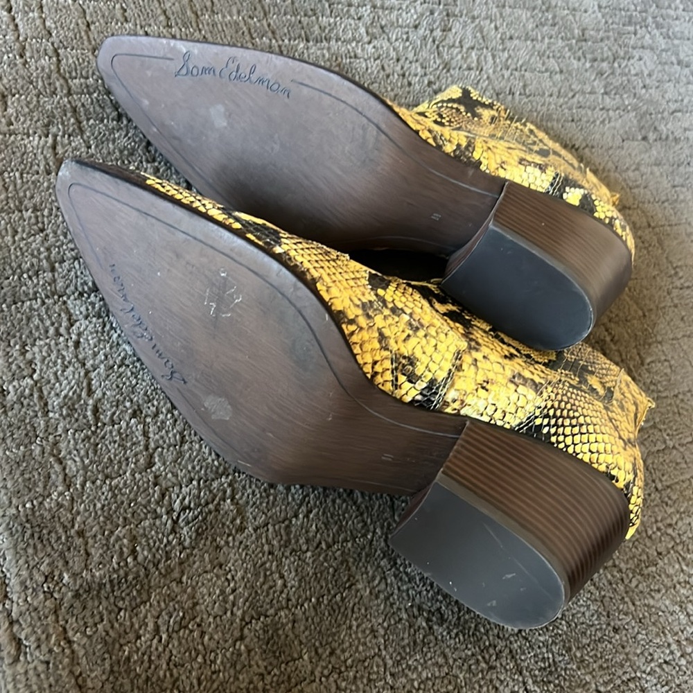 Women’s Gorgeous Sam Edelman Winona Booties Western Size 11 Black Yellow Snake - Picture 5 of 16
